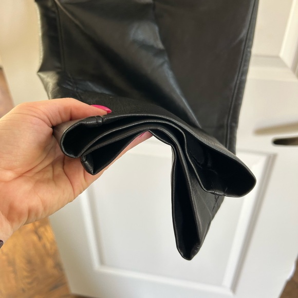 Babaton Black Vegan Leather Command Pant - Picture 6 of 10